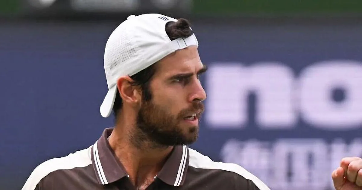 Шанхай (ATP): Зверев в 1/4 финала, Хачанов и Хуркач выбыли
