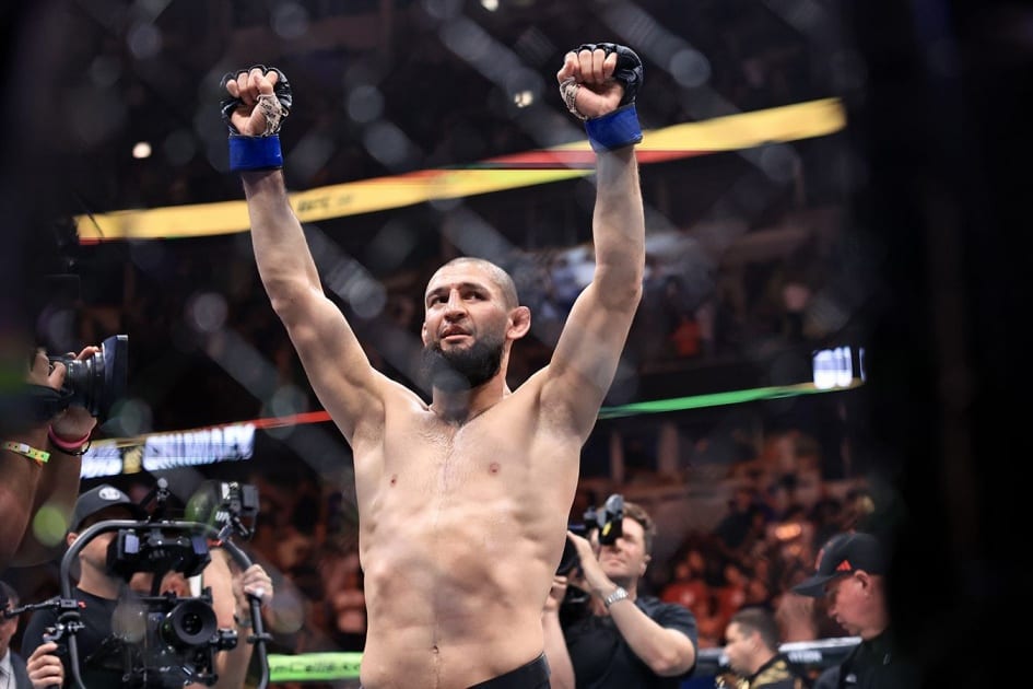 UFC 328: полный кард турнира — кто дерется, дата и где смотреть онлайн