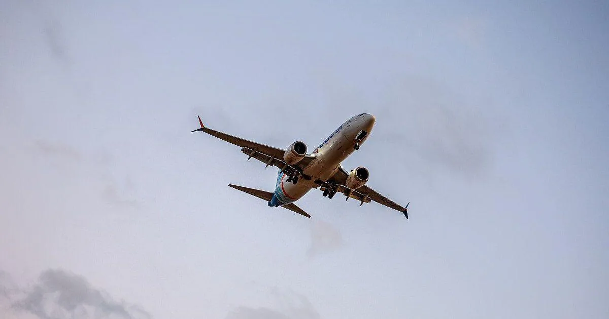 Тренеру сборной Ирландии задали вопрос о попытке угона самолета FlyDubai