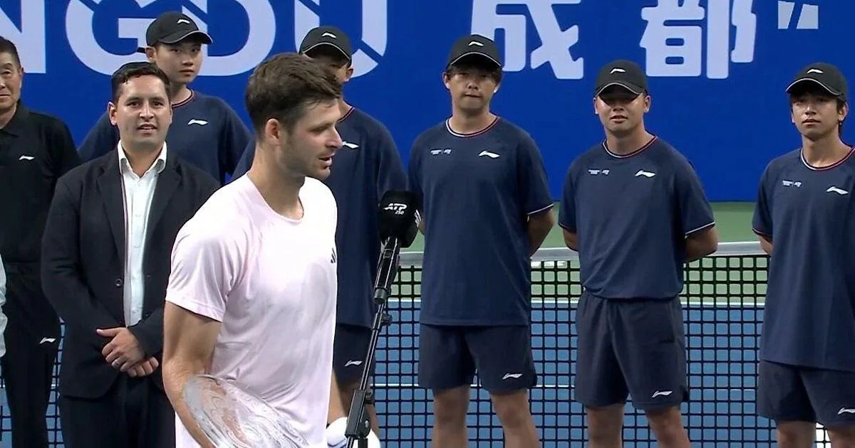 Хуркач поздравил Давидовича-Фокина после финала турнира в Чэнду