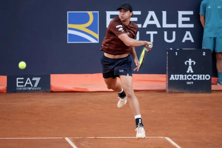 Лучано Дардери: первый теннисист сезона, достигший 10 четвертьфиналов ATP