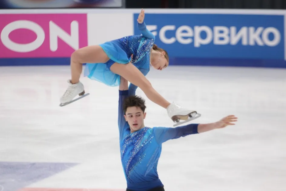 Шешелева и Карнаухов выступят на юниорском Гран-при в Анкаре