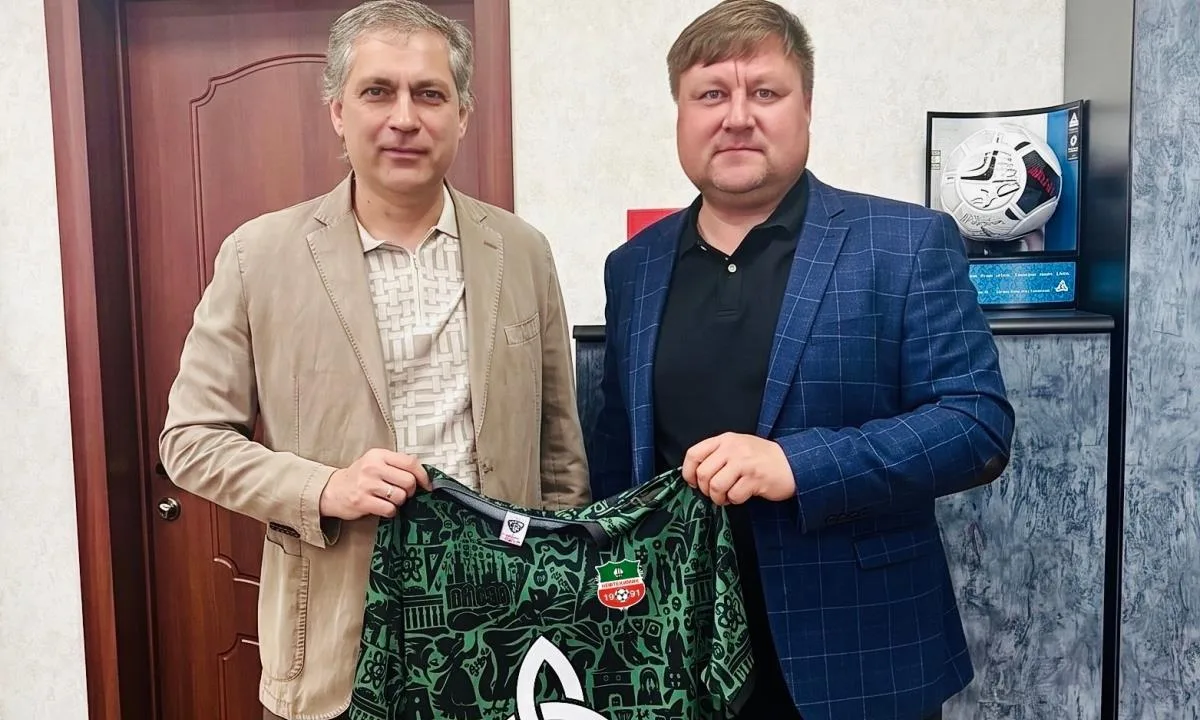 Роберт Евдокимов возглавил «Нефтехимик»: экс-наставник «Тобола» возвращается