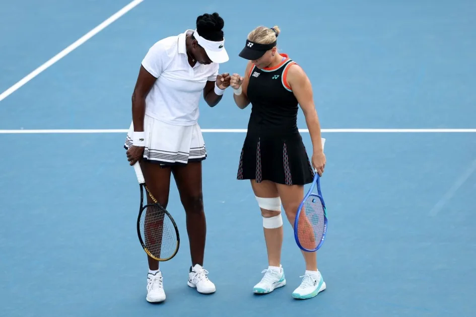 Шнайдер мен Уильямс Вашингтондағы WTA-500 турнирінде қытайлық жұппен кездеседі