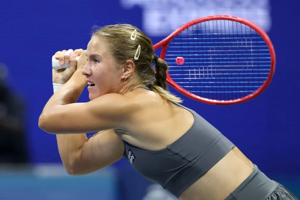Захарова уступила Осаке в первом круге US Open