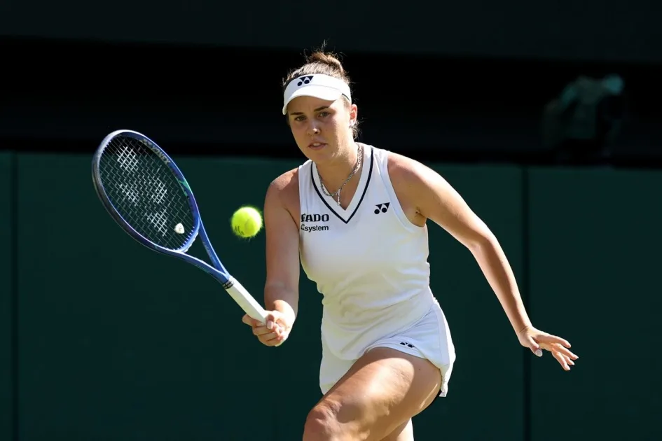 Носкова уступила Анисимовой в 4-м круге WTA-1000 в Цинциннати