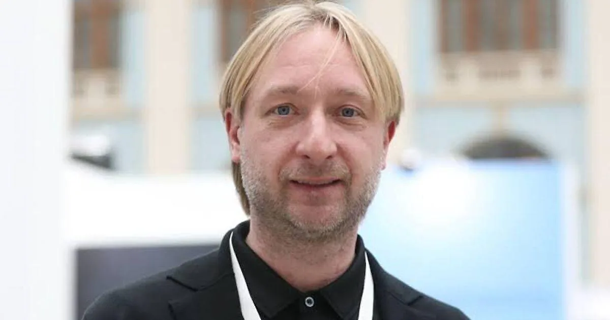Плющенко поздравил ученицу Жилину с топ-6 на турнире в Токио