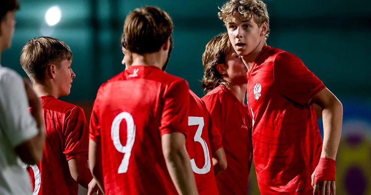 Сборная России U15 встретится с Южной Кореей в плей-офф турнира ФИФА