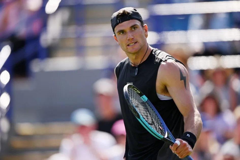 Дрейпер уверенно обыграл Гирона в первом круге ATP 250 в Истбурне