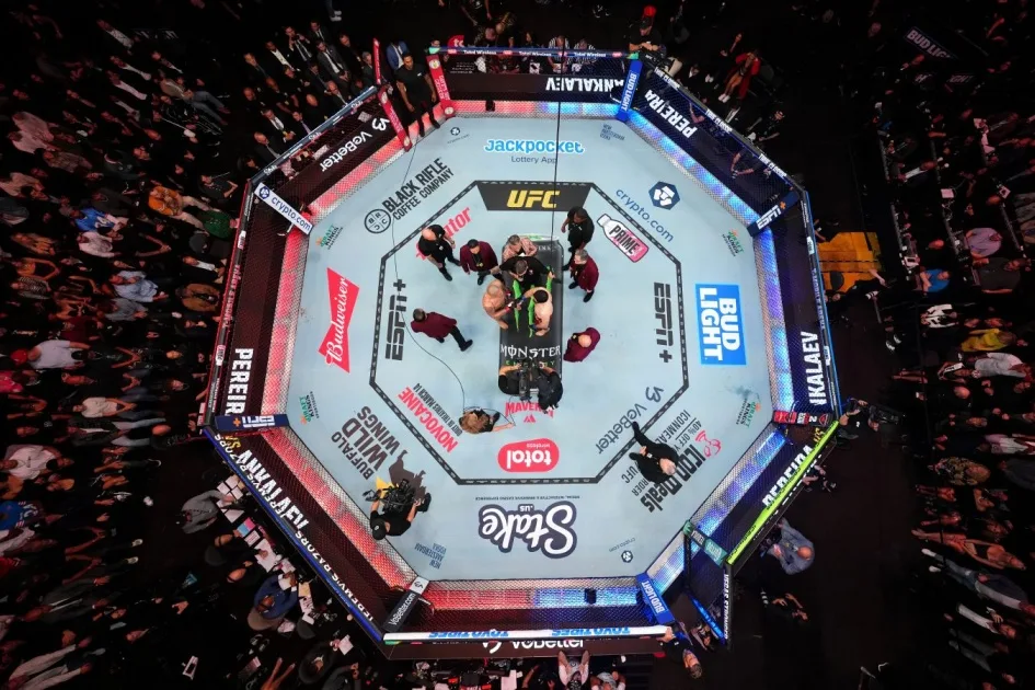 UFC Fight Night 279: Куцелаба мен Манел Капе қатысқан турнирдің нәтижелері