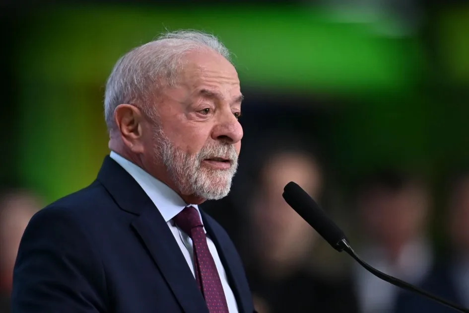 Бразилия президенті: Әлем чемпионатына барар алдында құрамаға сөз берді